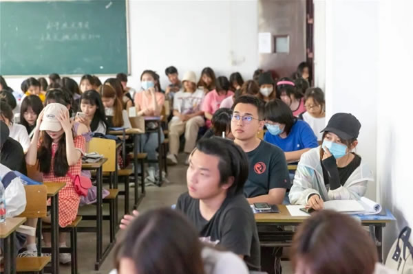 安徽省第八屆工業(yè)設計大賽“客來福杯”專項賽線下宣講—安徽大學站圓滿落幕