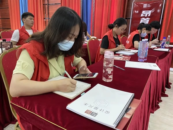 邦元名匠48期王牌設計師精英訓練營火熱進行中