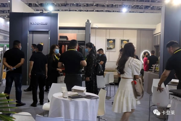 卡登萊全屋定制|西安國(guó)際家具展--相聚西安，共贏未來
