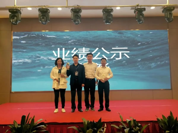 莫干山全屋定制2021年江蘇省首次經(jīng)銷商大會(huì)圓滿召開