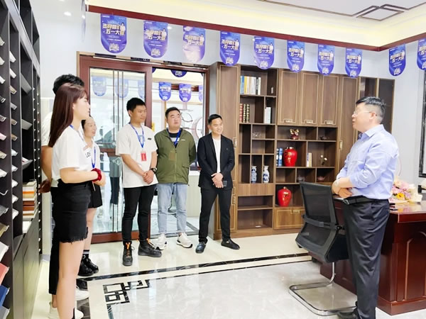 魅派全屋定制董事長任遠軍空降太和旗艦店，同筑千萬大商，攜手共贏未來！