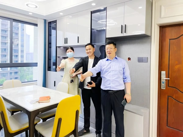 魅派全屋定制董事長任遠軍空降太和旗艦店，同筑千萬大商，攜手共贏未來！