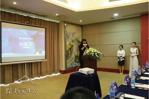行業(yè)協會＆媒體組團走進奢匠5000㎡旗艦展廳，鑒證奢匠魅力！