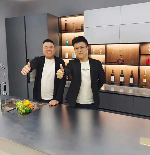 西卡曼不銹鋼整體廚柜又一家專(zhuān)賣(mài)店即將開(kāi)業(yè)  