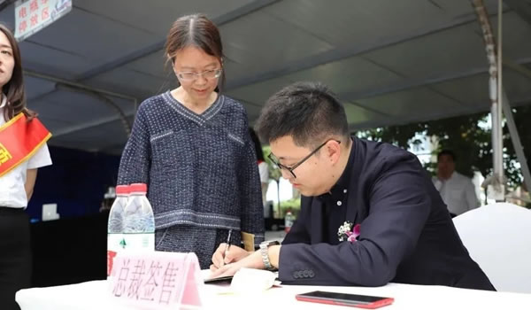 頂固全屋定制|火熱四月全城惠購，Home趴直播榮耀收官