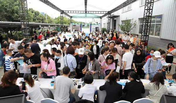 頂固全屋定制|火熱四月全城惠購，Home趴直播榮耀收官