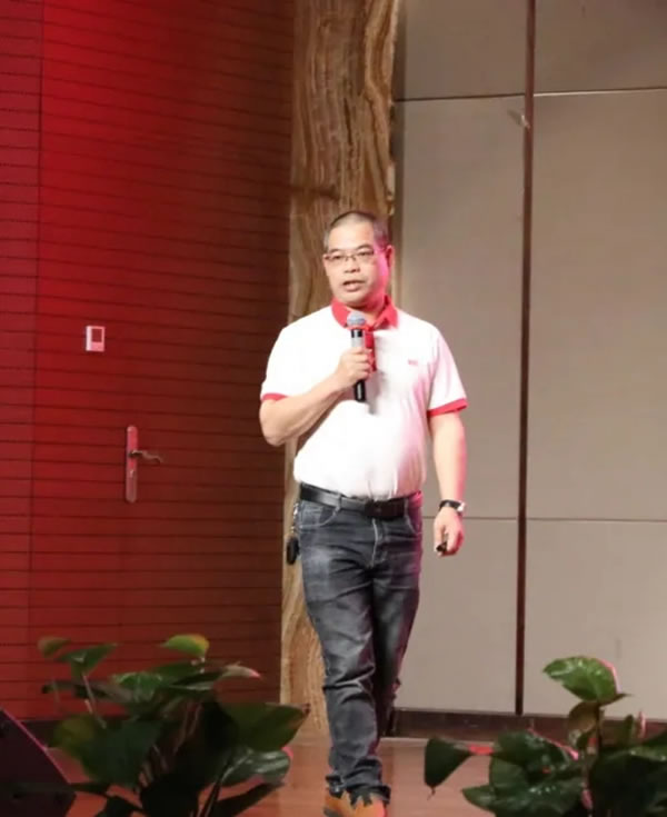 A家家居2020年度總結(jié)大會(huì)圓滿(mǎn)結(jié)束