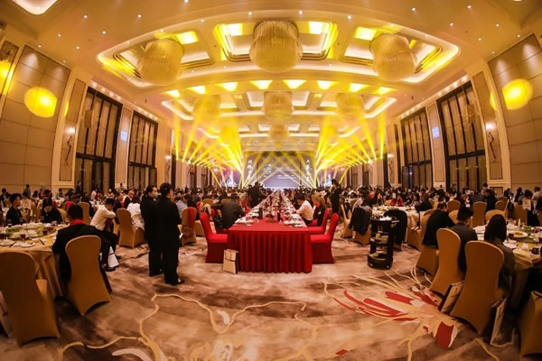 佳居樂高端全屋定制2021年全球經(jīng)銷商年會(huì)圓滿結(jié)束