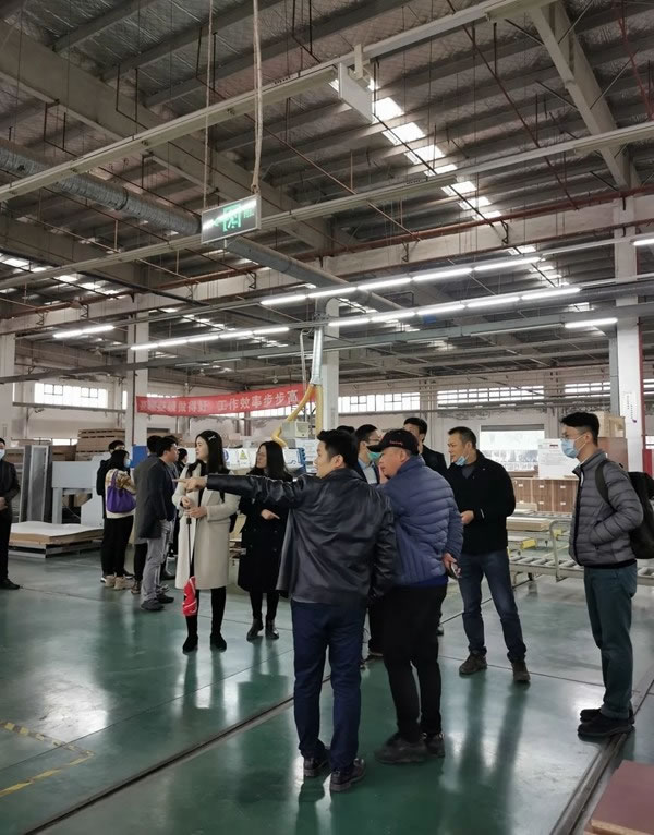 驪住建材＆瑞好聚合物蒞臨櫻花整體廚房，共拓視野，共啟新章