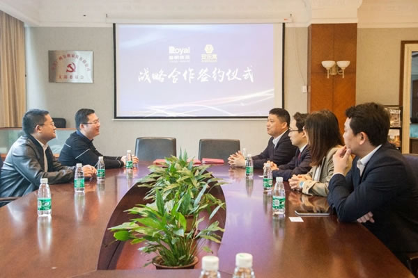 皇朝定制與安樂窩達(dá)成戰(zhàn)略合作！