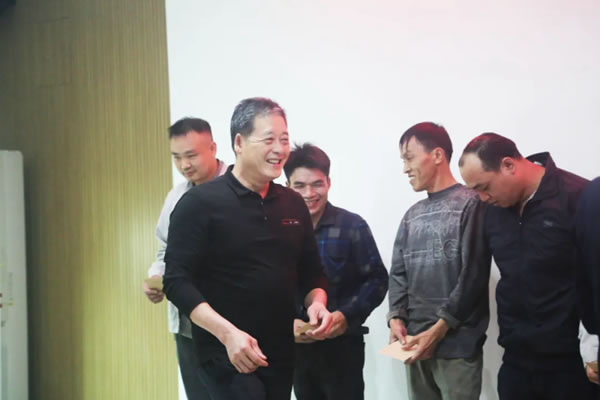 邦克全屋定制2020年度公司表彰會隆重舉行！