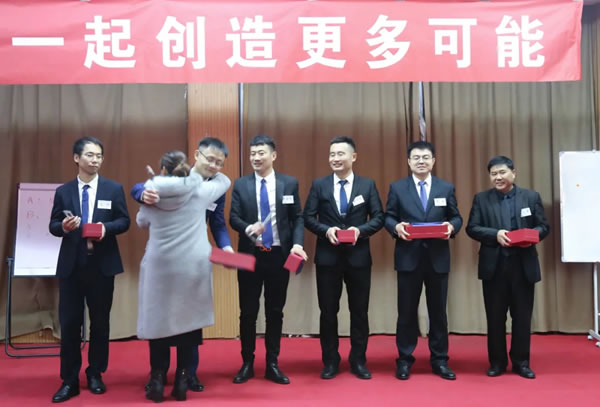 固諾家居商學院《2天1夜內(nèi)圣外王之領導力特訓班》圓滿結(jié)訓