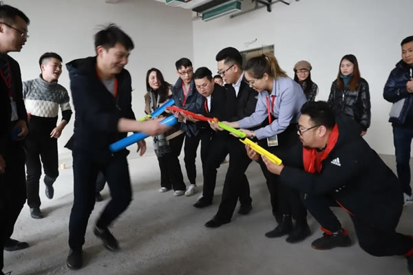 奢匠全屋定制2020年終總結(jié)暨頒獎(jiǎng)大會(huì)圓滿(mǎn)落幕！