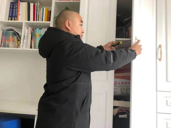 伊仕利家居用星級服務(wù)、護家禮包給您的家持續(xù)“升溫”！