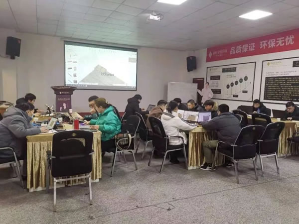 奢匠全屋定制第十三期經(jīng)銷商學(xué)員大課培訓(xùn)圓滿結(jié)營