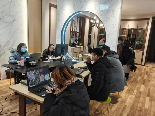 兔寶寶全屋定制“飛酷計劃”在城西店成功落地