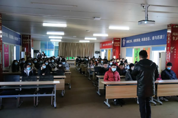 浙江農(nóng)林大學(xué)優(yōu)秀學(xué)生團(tuán)隊參觀莫干山全屋定制
