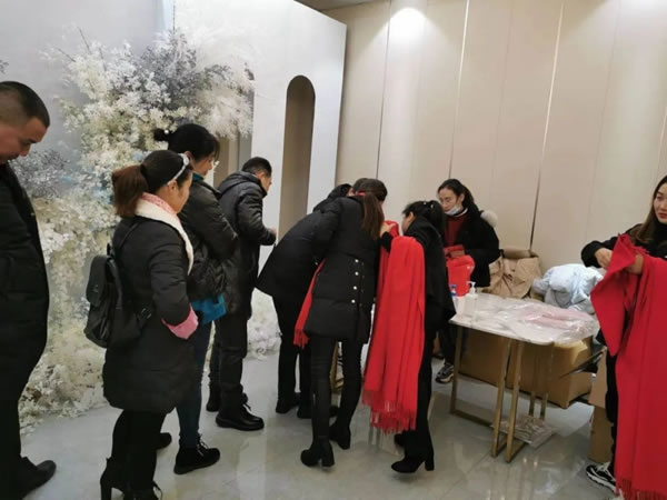匯聚夢(mèng)想·共創(chuàng)未來(lái)，匯和建材年會(huì)盛典成功舉行