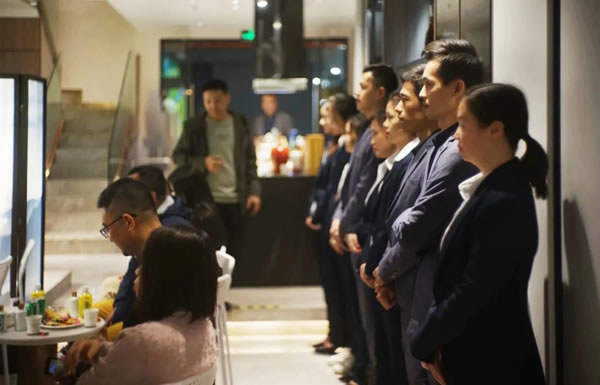 合生雅居全屋定制：廣州海珠唯品同創(chuàng)匯體驗(yàn)館舉辦迎新設(shè)計(jì)沙龍
