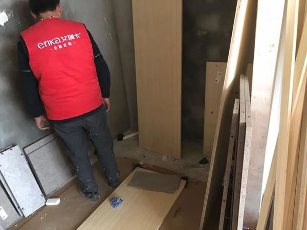 艾瑞卡全屋定制后臺(tái)升級(jí)提升智造力，工程訂單交付有序推進(jìn)