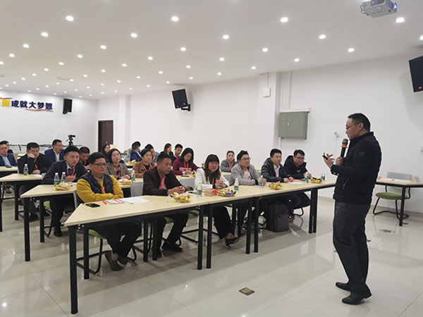 美佰利全屋定制新品品鑒會(huì)暨懇談會(huì)成功舉辦