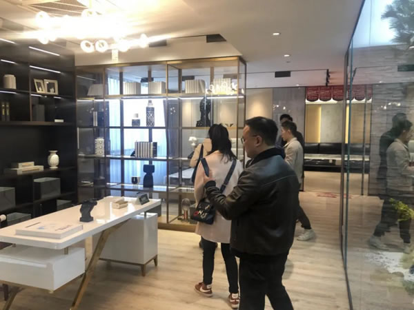 兔寶寶全屋定制城西標(biāo)桿店 掀起消費新熱潮