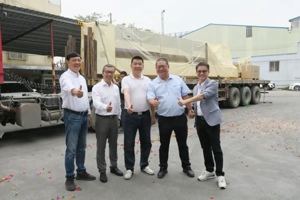 云博智造＆金田豪邁激光封邊機(jī)交付儀式成功舉辦