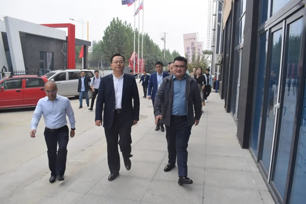 荊門孫兵市長一行蒞臨旭美尚諾總部考察