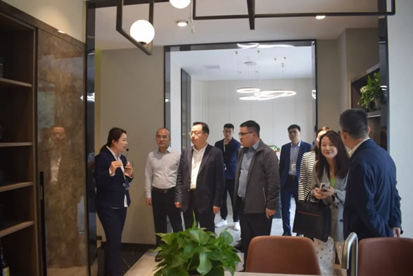 荊門孫兵市長一行蒞臨旭美尚諾總部考察