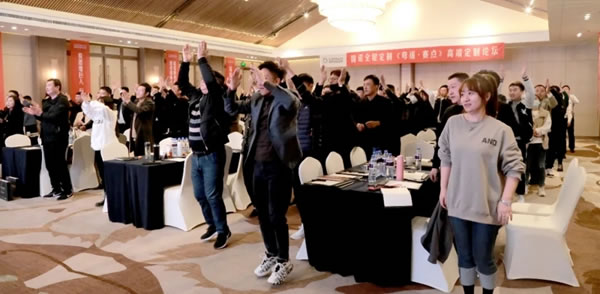固諾家居《彎道·賽點(diǎn)》全案思維·色彩，設(shè)計(jì)如何出“色”。