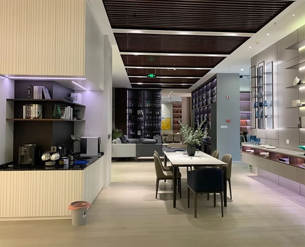 哲木高定體驗館暨店開辟極簡主義美學(xué)空間