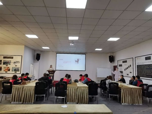 奢匠全屋定制第十二期經銷商學員大課培訓圓滿結營！