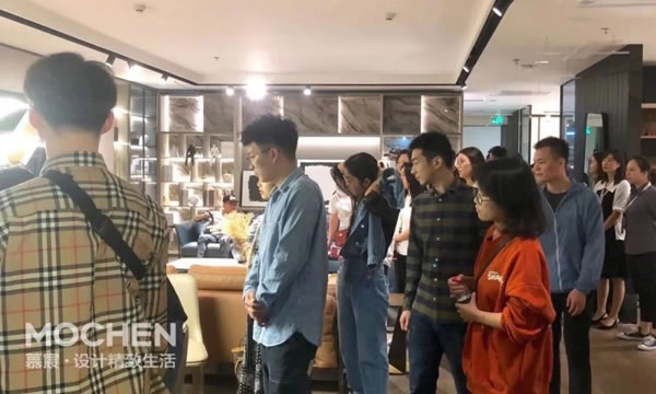 慕宸生活“情滿中秋 禮遇國慶”杭州店表彰大會完美收官
