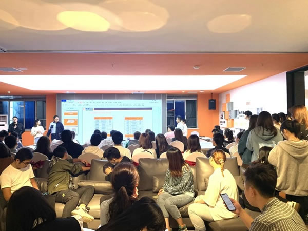 慕宸生活“情滿中秋 禮遇國慶”杭州店表彰大會完美收官