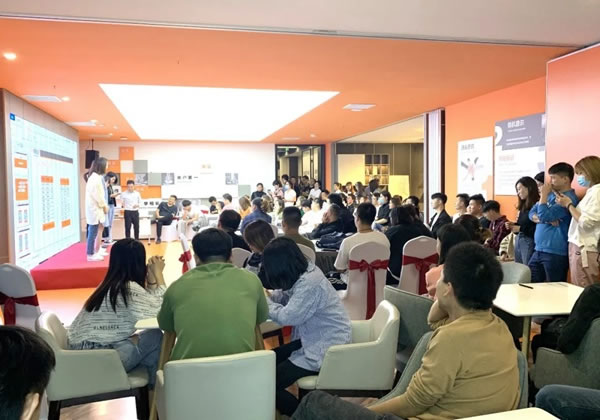 慕宸生活“情滿中秋 禮遇國慶”杭州店表彰大會完美收官