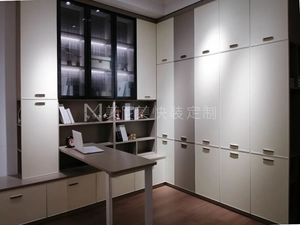 美尼美定制家具新形象全國第一家店落地