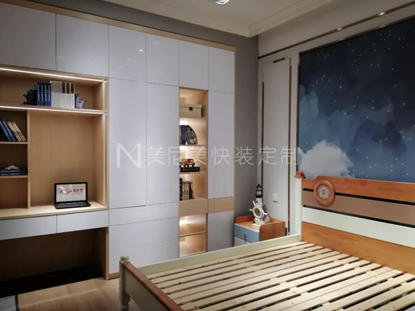 美尼美定制家具新形象全國第一家店落地