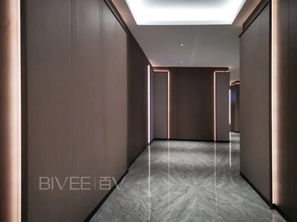 百V全屋定制川渝團隊開展工廠拉練集訓(xùn)，備戰(zhàn)促銷季