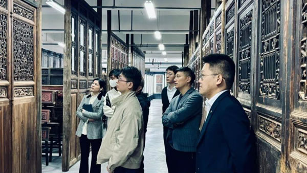 志邦家居與南京錦華達(dá)成戰(zhàn)略合作_3