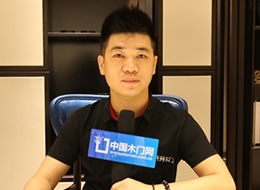 張亞男：開(kāi)開(kāi)木門逆勢(shì)上揚(yáng)，帶兩大系列產(chǎn)品亮相廣州建博會(huì)