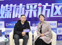 2023重慶門(mén)博會(huì)，中國(guó)木門(mén)網(wǎng)專(zhuān)訪品聯(lián)集成墻面李越